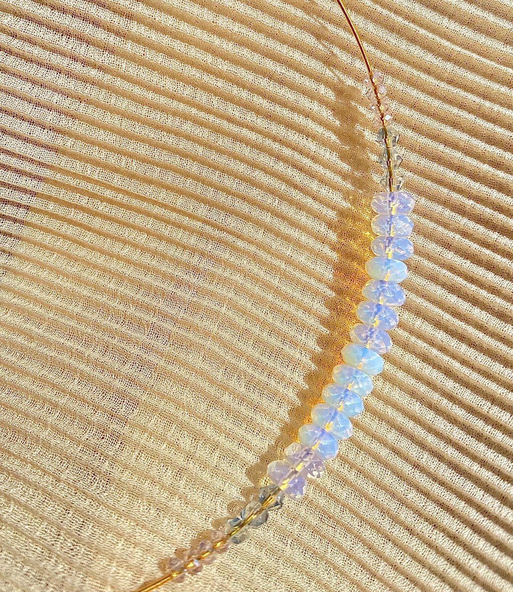 paralumanwander's tweet photo. 🧚🏽Selling chokers tomorrow on my IG 5PM PST🧚🏽‍♀️ https://t.co/gzmICOCsQa