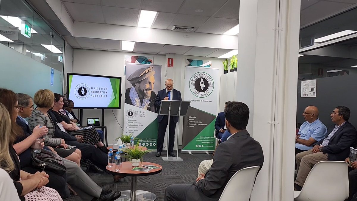 MFoundationAus's tweet photo. دفتر بنیاد احمدشاه مسعود در آسترالیا امروز ۲ فروردین/حمل ۱۴۰۱ با اشتراک مدیران و نماینده‌گان سازمان‌های دولتی و غیر دولتی استرالیایی و شماری از نماینده‌گان جامعه افغانستانی در ناحیه‌ی غربی شهر سدنی استرالیا گشایش یافت. این بنیاد در استرالیا که در بخش‌های خدمات آموزشی، بهداشتی ۱/۵ https://t.co/CFH1jaIPV1