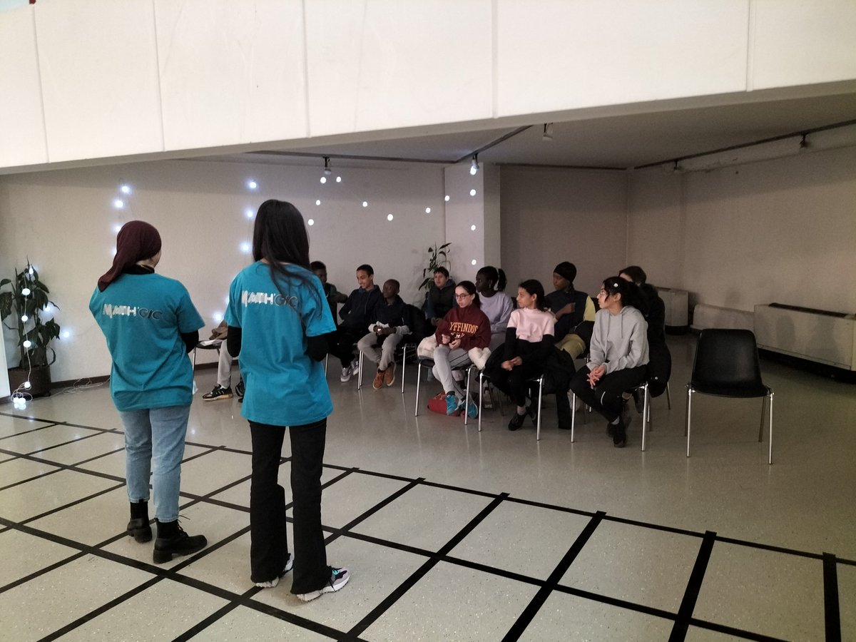 Les <a href="/5e_cinc/">La 5è CINC</a> en visite à #Mathgic de #Gennevilliers ce matin ! Les élèves sont devenus cosmonautes ou danseurs grâce aux mathématiques pour leur plus grand plaisir. Merci pour cette belle organisation ! 🦉🚀