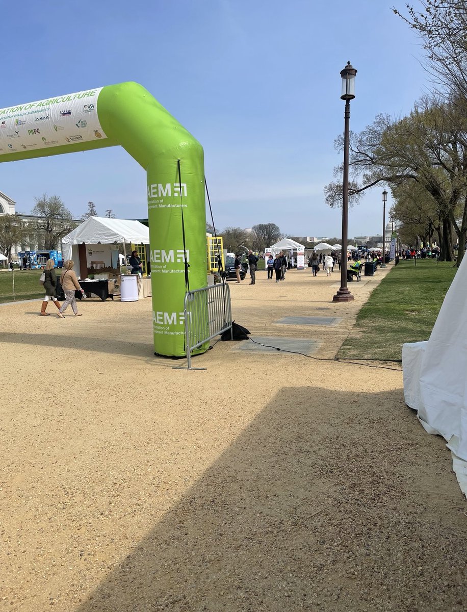 That’s a wrap for #Arva at the Ag on the Mall event. Fantastic job by <a href="/aemadvisor/">Association of Equipment Manufacturers (AEM)</a> in making this event a success. Let’s do it again! #agriculture #technology #AgDay22 #sustainability #WashingtonDC