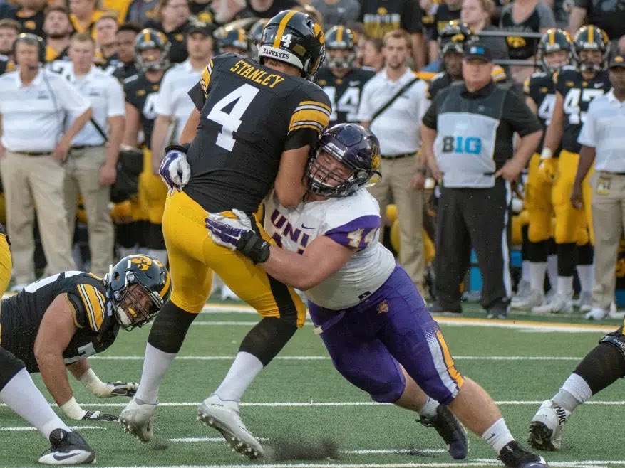 Mike Rittelmann (@mrittcgs) on Twitter photo ⭐️ <a href="/CGSAllStar/">The College Gridiron Showcase</a> Pro Day Result
<a href="/UNIFootball/">UNI Football</a>: Jared Brinkman DT
HT: 6002
WT: 292
40: 5.18
10 yd: 1.80
VT: 33.5” (1st overall 🚨)
Bench: 35 reps (1st overall 🤯)
Broad: 9-1
SS: 4.64 (4th)
3C: 7.75
* Compared to DT’s at combine
✅ <a href="/brinkman_jared/">Jared Brinkman</a> was a 2-time <a href="/MVCsports/">Missouri Valley Conference</a> DPOY ⭐️ <a href="/CGSAllStar/">The College Gridiron Showcase</a> Pro Day Result
<a href="/UNIFootball/">UNI Football</a>: Jared Brinkman DT
HT: 6002
WT: 292
40: 5.18
10 yd: 1.80
VT: 33.5” (1st overall 🚨)
Bench: 35 reps (1st overall 🤯)
Broad: 9-1
SS: 4.64 (4th)
3C: 7.75
* Compared to DT’s at combine
✅ <a href="/brinkman_jared/">Jared Brinkman</a> was a 2-time <a href="/MVCsports/">Missouri Valley Conference</a> DPOY