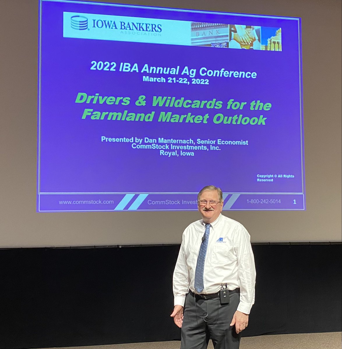 DanManternach's tweet photo. It was great addressing the Iowa Bankers Association Annual Conference today at my alma mater, Iowa State University. They were a very attentive and engaging crowd! #Iowa #landprices #agbankers https://t.co/aLlyxOJWfC
