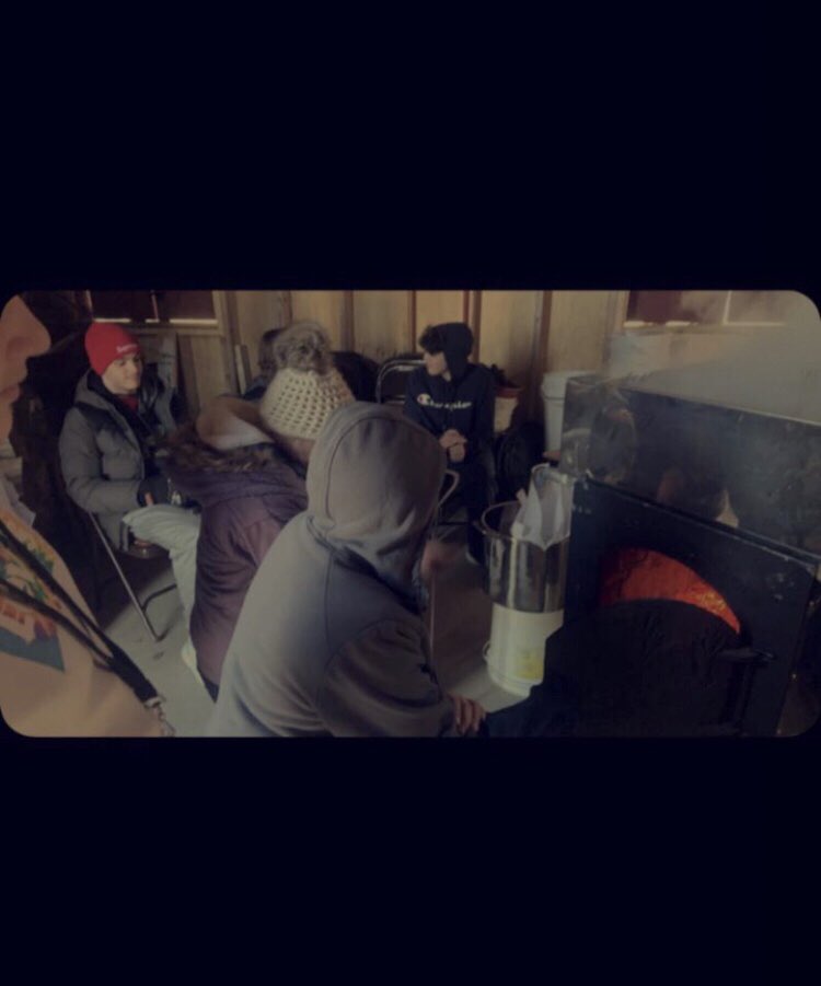 grituntapped's tweet photo. Starting off good this year #boilingcrew #maplesyrup #gotsyrup #grituntapped https://t.co/69FUdwYg5f