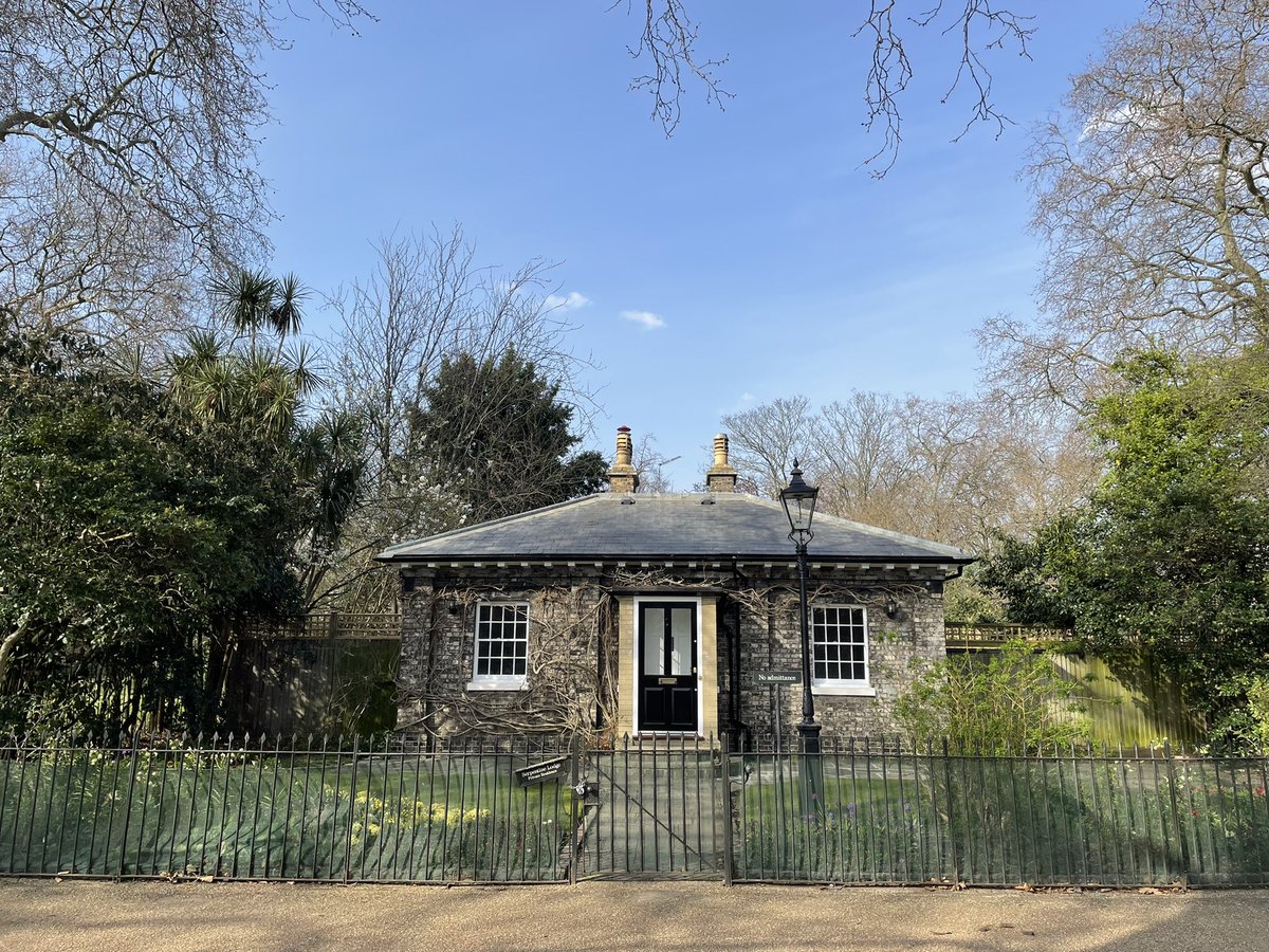 Oliver Lancaster tweet media