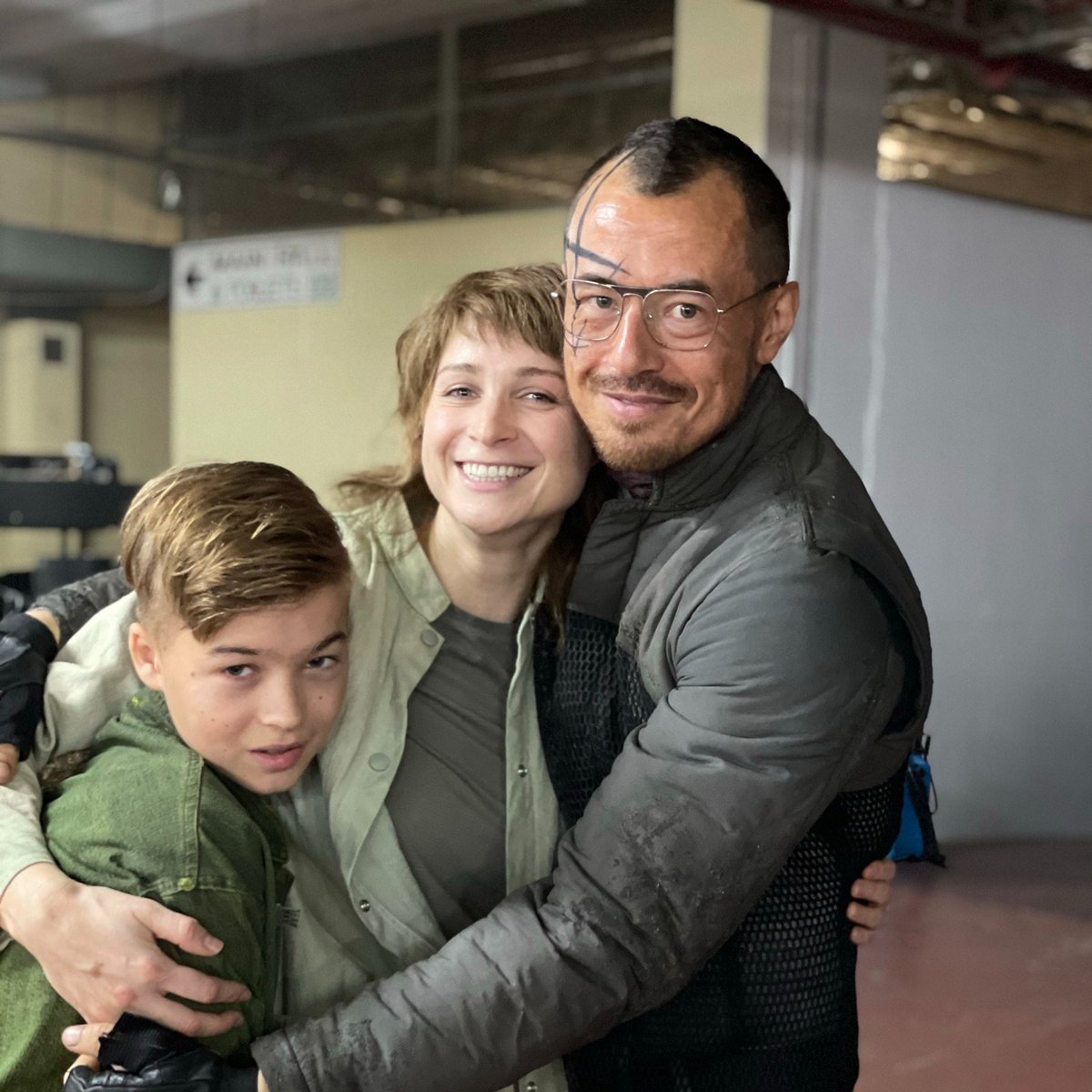 RaisedWolvesMAX's tweet image. A few sentimental moments. #RaisedByWolvesMax