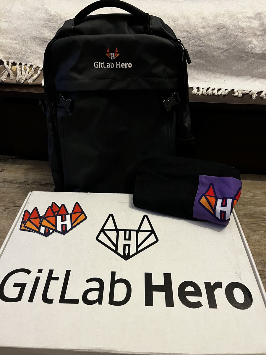 JPhi_Baconnais's tweet photo. New swag box received today ! With a #gitlabhero bag ! 🤩
Thanks again @gitlab 🙏
#gitlabheroes https://t.co/dBDcViYWlF