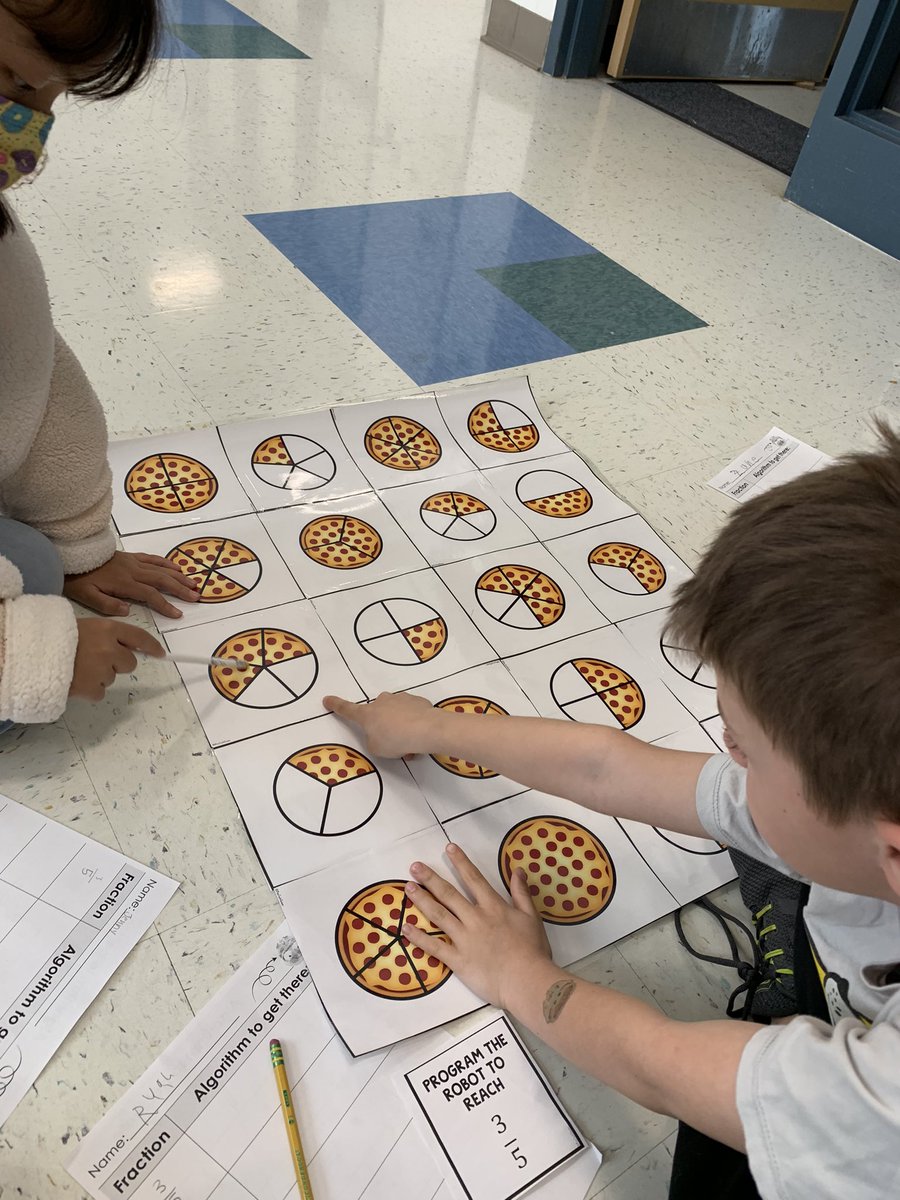 MsWarnerTeaches's tweet photo. 2nd graders worked to identify fractions and code Bee Bots to the correct representation. They communicated their thinking and collaborated to create algorithms! @midgleyDIS https://t.co/bwfnM4H0JA