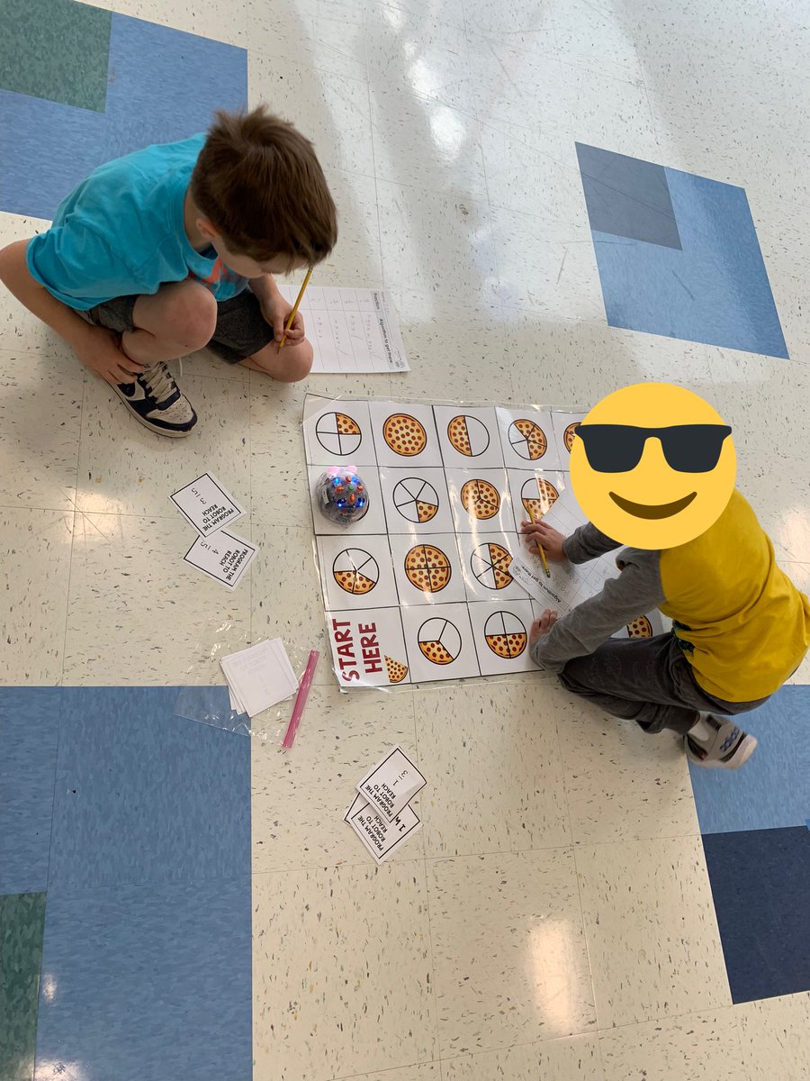 MsWarnerTeaches's tweet photo. 2nd graders worked to identify fractions and code Bee Bots to the correct representation. They communicated their thinking and collaborated to create algorithms! @midgleyDIS https://t.co/bwfnM4H0JA