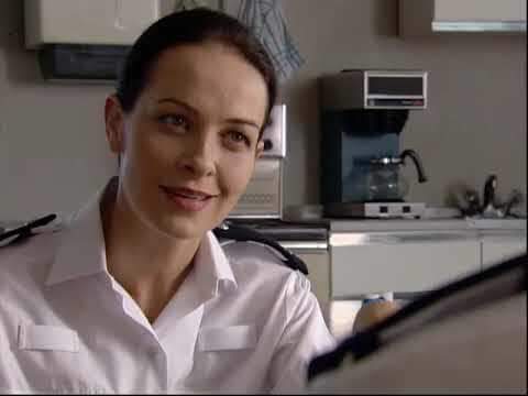 Happy birthday, Samantha Robson! 

Who played Vicky Hagen. 