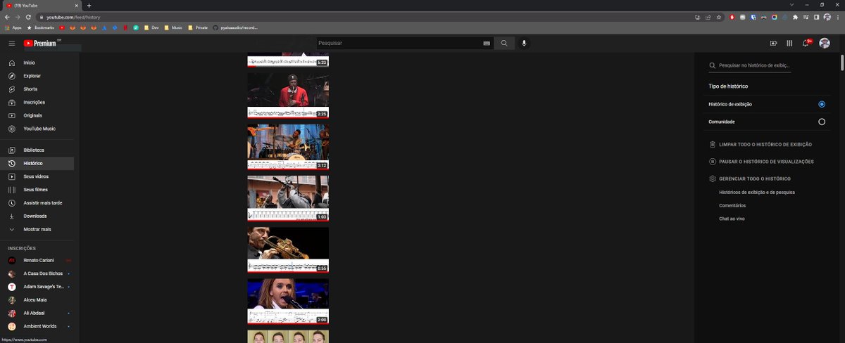 CaioMCG's tweet photo. @googlechrome Apparently version 99.0.4844.82 broke something on the CSS of pages such as Youtube (attached image) any idea why? https://t.co/FKezRXdleS
