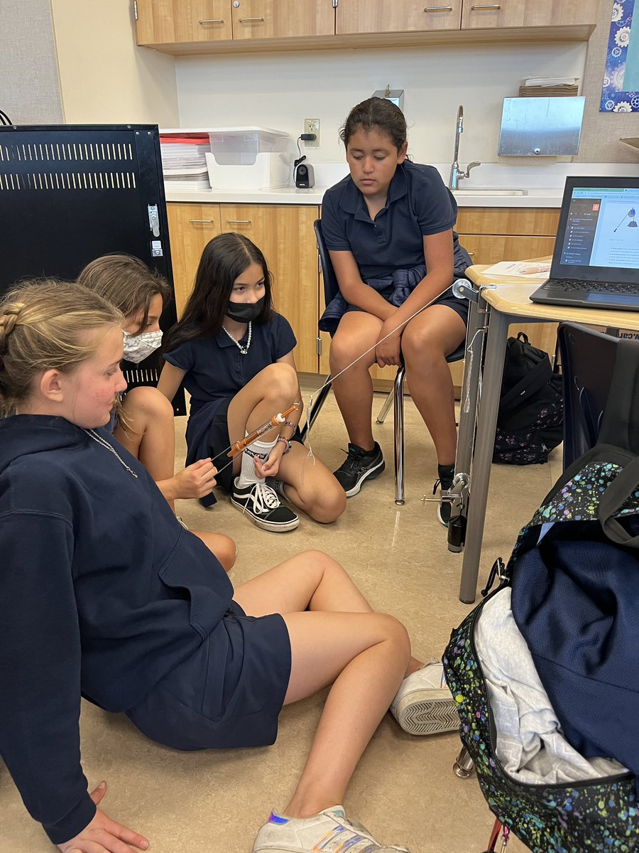 NewcombRobotics's tweet photo. Congratulations to Teams A and D on advancing to Robobowl VIII! While VEX teams continue their iterative process, PLTW students are using simple and compound machines to learn about mechanical advantage. @mrtLBC @NewcombAcademy #PLTW #STEMeducation https://t.co/gYnuSn5r7R