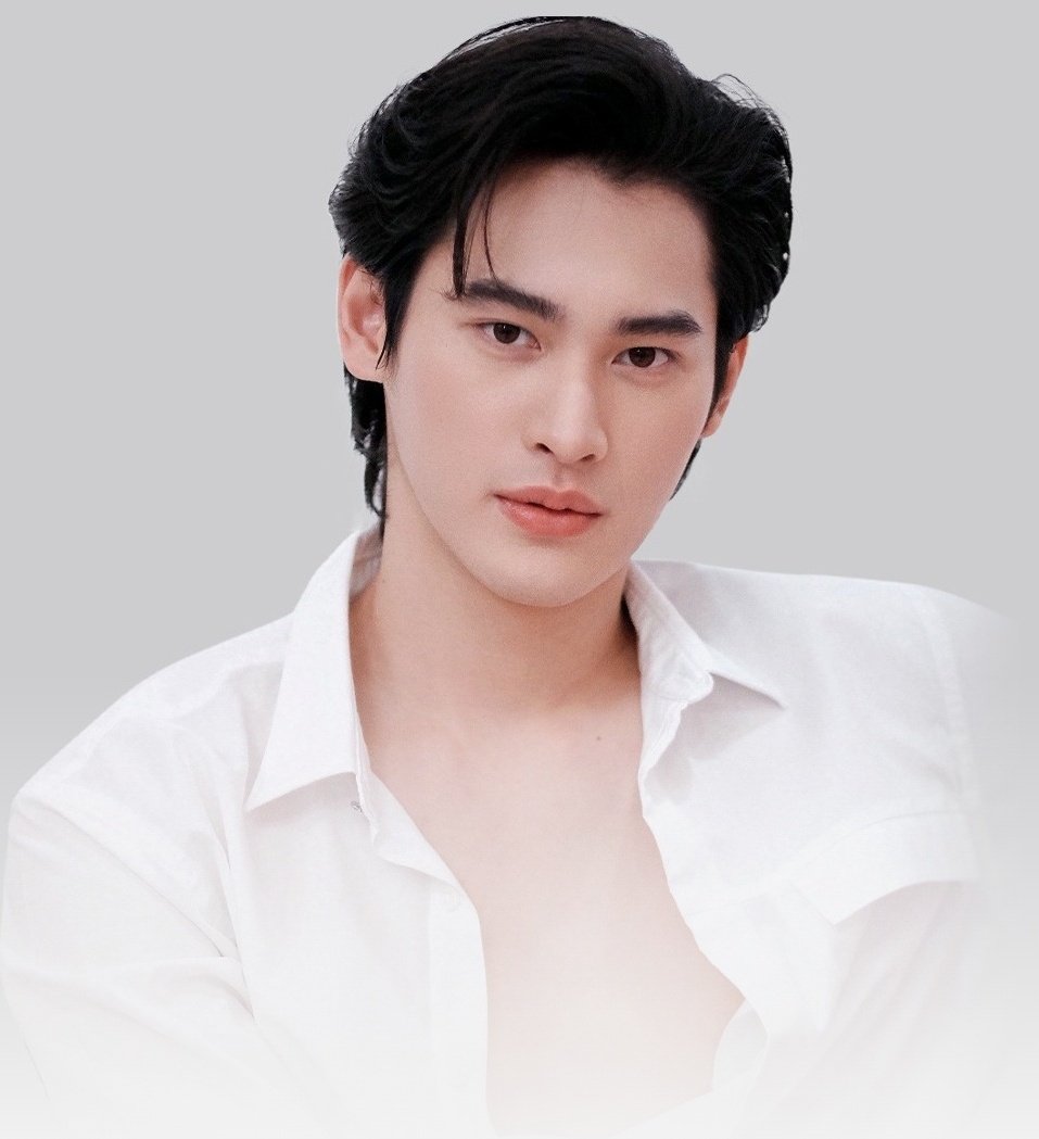 Leex9th's tweet photo. Kao Morning @numberx9th ☀
Big day today! I am over the moon being so happy for you. Hard work pays off &amp; i'm so proud seeing where you at right now. Enjoy the journey baby. Dream big, believe in yourself, push your limits &amp; conquer all you want.

#number_9th
#งุ้งงิ้งๆของนพเก้า https://t.co/HhwgMCDhQ5