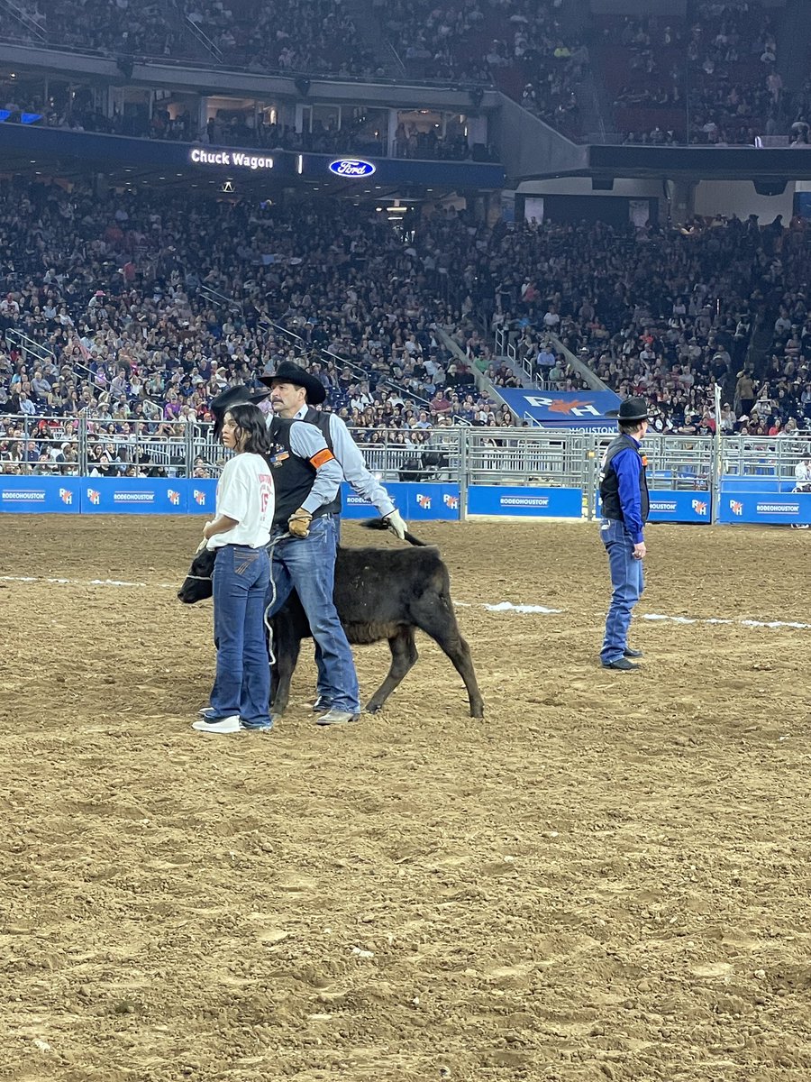 Bonnie J. Dunbar (@bonniejdunbar) on Twitter photo Honored to be volunteer at Houston Livestock Show and Rodeo - congratulations to all calf scramblers from 4-H and FFA. (Re: 9 years of showing 4-H steers in Outlook, WA) 4-h.org <a href="/aglifesciences/">TAMU College of Agriculture & Life Sciences 👍</a> <a href="/wastate4h/">Washington State University 4-H Program</a> <a href="/TAMUEngineering/">TAMU Engineering</a> @TAMUComm Honored to be volunteer at Houston Livestock Show and Rodeo - congratulations to all calf scramblers from 4-H and FFA. (Re: 9 years of showing 4-H steers in Outlook, WA) 4-h.org <a href="/aglifesciences/">TAMU College of Agriculture & Life Sciences 👍</a> <a href="/wastate4h/">Washington State University 4-H Program</a> <a href="/TAMUEngineering/">TAMU Engineering</a> @TAMUComm