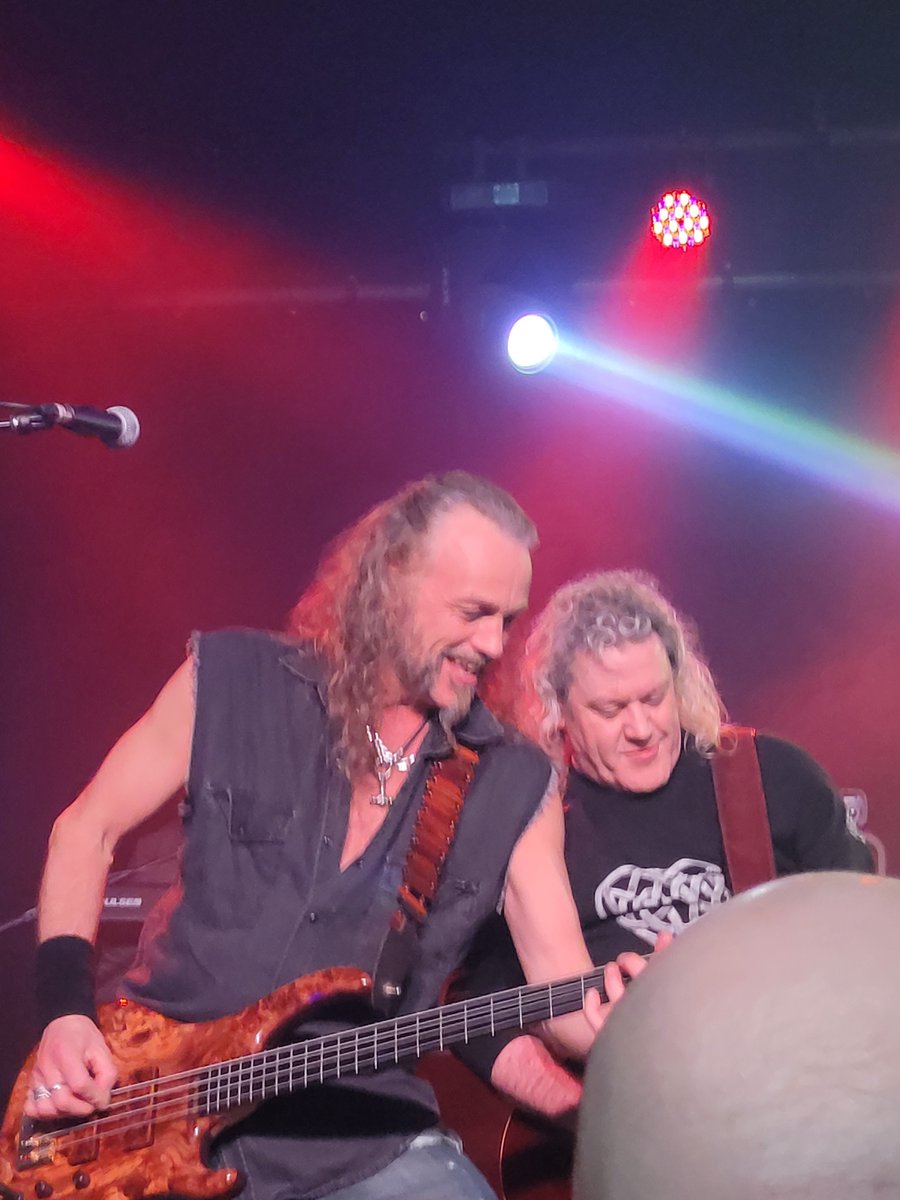 warfarinda's tweet photo. ,, Excellent Night @ Nuneaton Queens Hall 19/3/2022 ,,.. Formidable Performance By @daretheband ,, Outstanding Qualities Of Musicianship,,.. 🤘🙏🎶🎵🎼🎹 @kev_whitehead1 
#AOR #progressiveRock #BritRock #Dare #BornInTheStorm #RoadToEden https://t.co/HyhagjJVe8