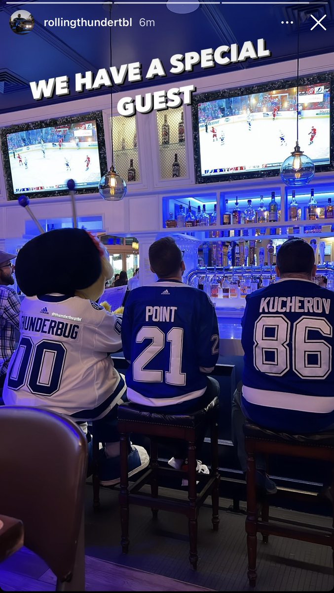 ChefMattMack's tweet photo. @TBLightning representing my boy @86Kucherov at American Social Tampa got the Official Lightning Watch party! #GoBolts https://t.co/vfkXr9wI6c