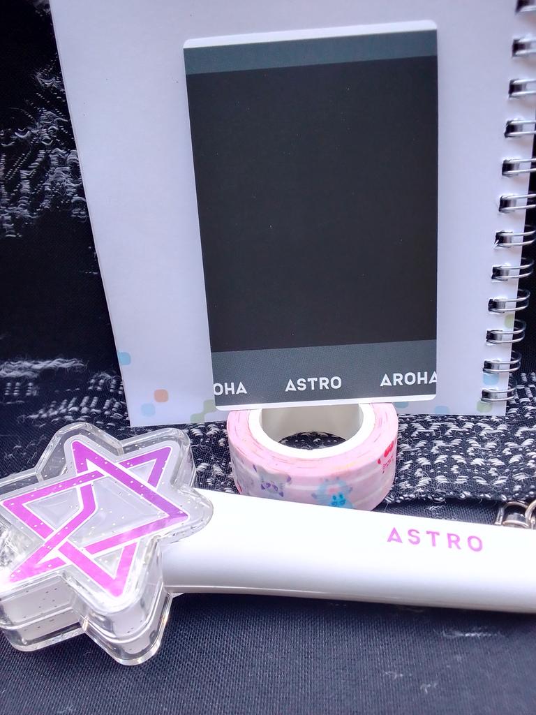 Astrobyeol2022's tweet photo. hello since a lot of you guy's asking about this Photocard , I might open this for bidding comment yes if interested to join the bidding..

WTS LFB https://t.co/BUzmjKcEqv