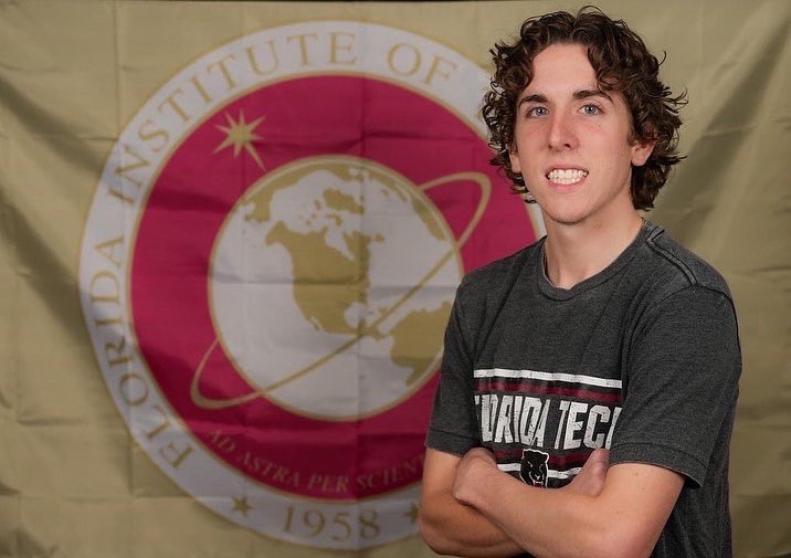 📍Altoona, Pennsylvania ➡️ Melbourne, Florida

I am proud and excited to announce I will be furthering my academic and athletic career at Florida Institute of Technology. 

📸 <a href="/two20studios/">Chuck Meyers</a>            <a href="/altoonatrack/">AltoonaTrack&Field</a> <a href="/AltoonaAthletic/">Altoona Athletics</a> <a href="/CentralPARunner/">CentralPARunner</a> <a href="/FloridaTech/">Florida Tech</a>