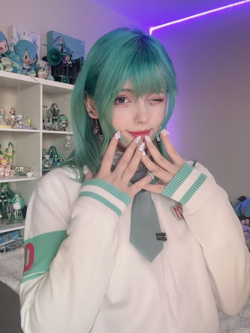 Twitterのコスプレ画像17