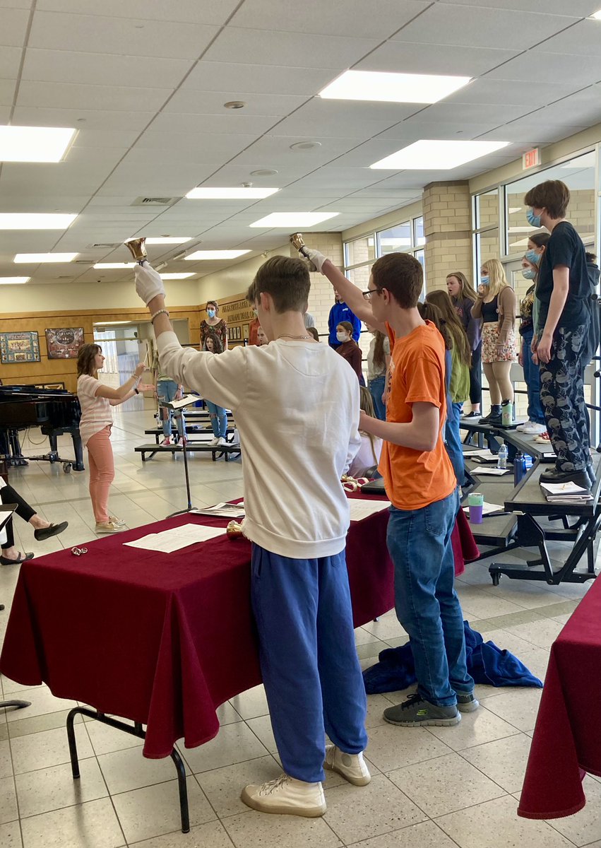 NazChorus's tweet photo. Great rehearsal after school today. We had several special guests to help us put together our set for our upcoming performance at States. Please consider coming to our kick-off concert on April 3rd at St John’s UCC in Nazareth - 7:00 start time! Always thankful for @Rickhilborn1 https://t.co/dEwSRL3K2d