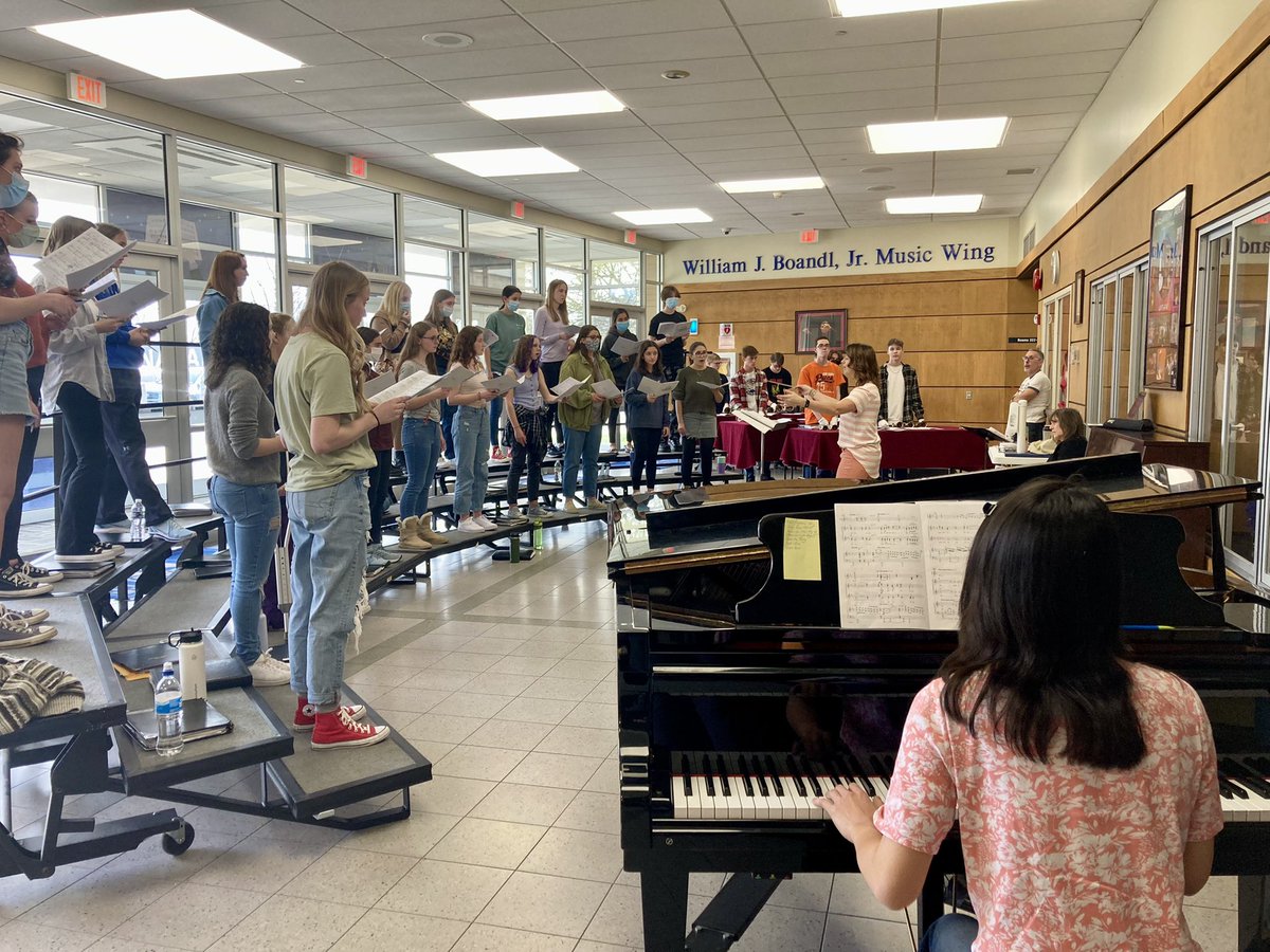 NazChorus's tweet photo. Great rehearsal after school today. We had several special guests to help us put together our set for our upcoming performance at States. Please consider coming to our kick-off concert on April 3rd at St John’s UCC in Nazareth - 7:00 start time! Always thankful for @Rickhilborn1 https://t.co/dEwSRL3K2d