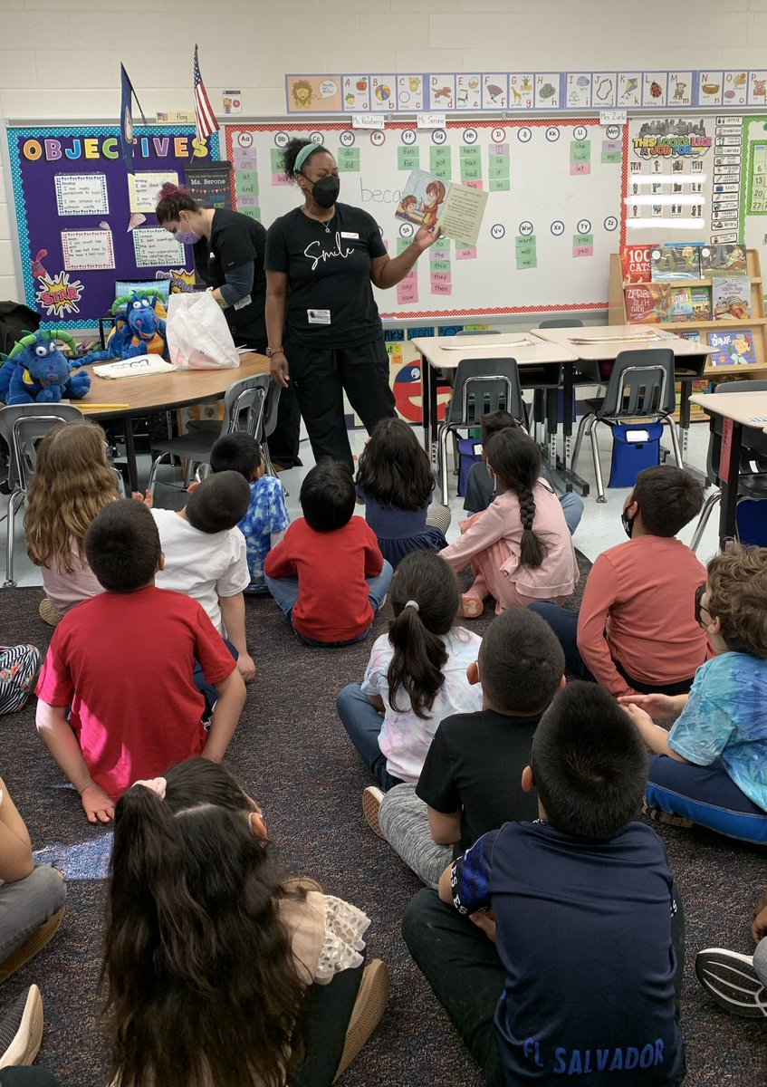 Serone_Students's tweet photo. We had an amazing experience with @DentistryNova! We learned about foods that are good for our teeth, how to take care of our teeth, had a cavity experiment and saw tools dentists use. Sorts, stories, experiments and songs! #learningisfun @SugarlandES https://t.co/S3FYJkD1BO