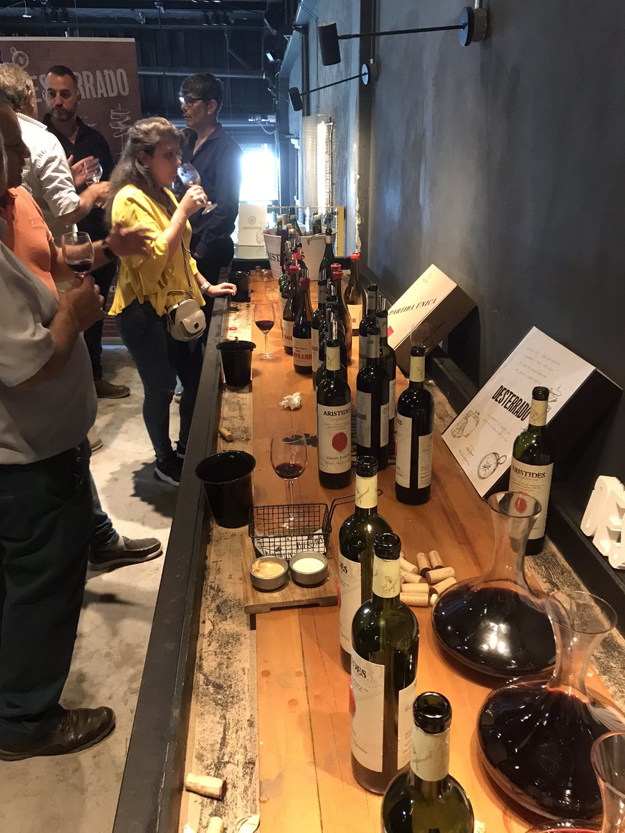 Los <a href="/aristideswines/">Aristideswines</a> Partida Única vienen esta cosecha 2018 en tres cepas: Sauvignon Blanc, Pinot Noir y Tempranillo