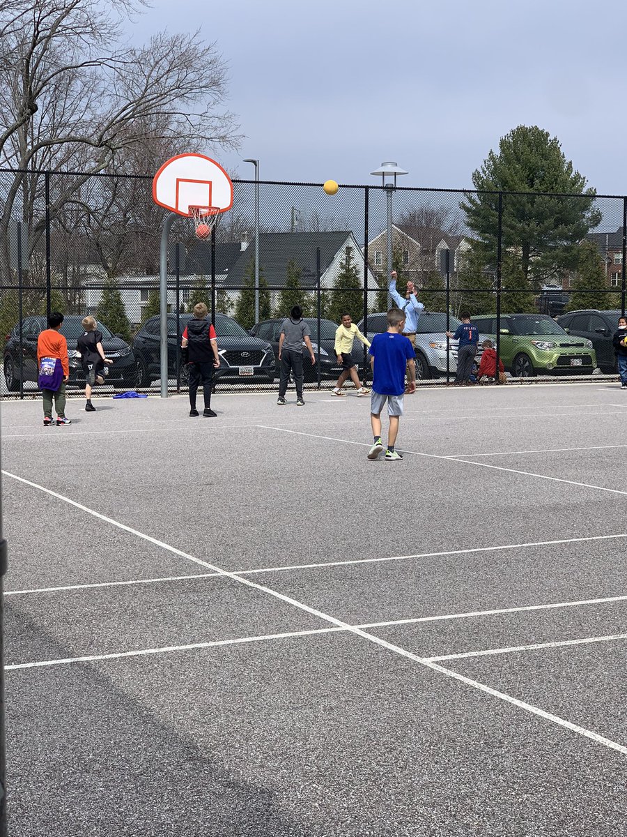 Alicia Moorefield (@mrs_moorefield) on Twitter photo Principal Harrington showing off his March Madness skills with <a href="/HoneygoElem/">Honeygo Elementary</a> 3rd graders during recess! 🏀🦊 <a href="/MelissaBAdler/">Melissa Baylin Adler (she/her)</a> <a href="/BaltCoPS/">Baltimore County Public Schools</a> #HoneygoOnTheRun Principal Harrington showing off his March Madness skills with <a href="/HoneygoElem/">Honeygo Elementary</a> 3rd graders during recess! 🏀🦊 <a href="/MelissaBAdler/">Melissa Baylin Adler (she/her)</a> <a href="/BaltCoPS/">Baltimore County Public Schools</a> #HoneygoOnTheRun