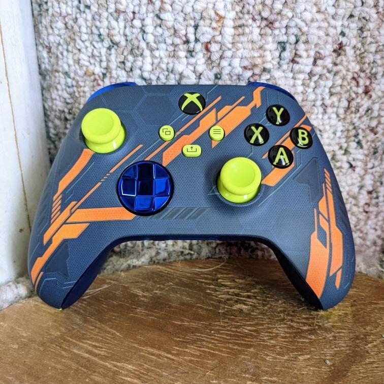 AshleyF74326695's tweet photo. Excited to share the latest addition to my #etsy shop: Custom Tech Microsoft Xbox Wireless Controller for Xbox One, Series S X and PC #seriesxcontroller https://t.co/3BYptCqHHZ https://t.co/AwfxPKUtKL