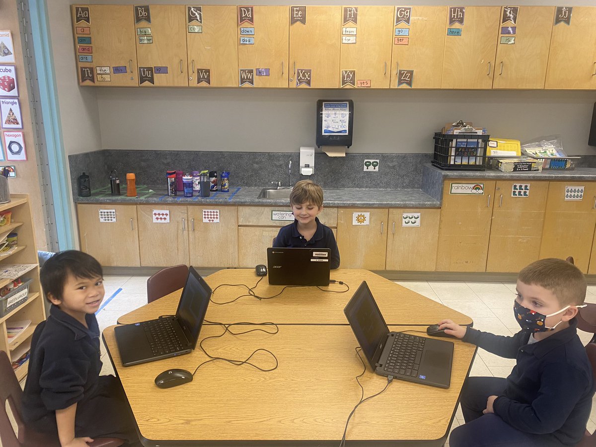Ms. Genova’s FDK students enjoyed an engaging STREAM lesson today, learning to code with Kodable! You’re never too young to learn coding! Developing creativity and logical thinking at DMY!🙌<a href="/RoseTrustee/">Rose Cantisano</a> <a href="/RocchinaAntunes/">Rocchina Antunes</a> <a href="/DomenicScuglia/">Domenic Scuglia -</a>