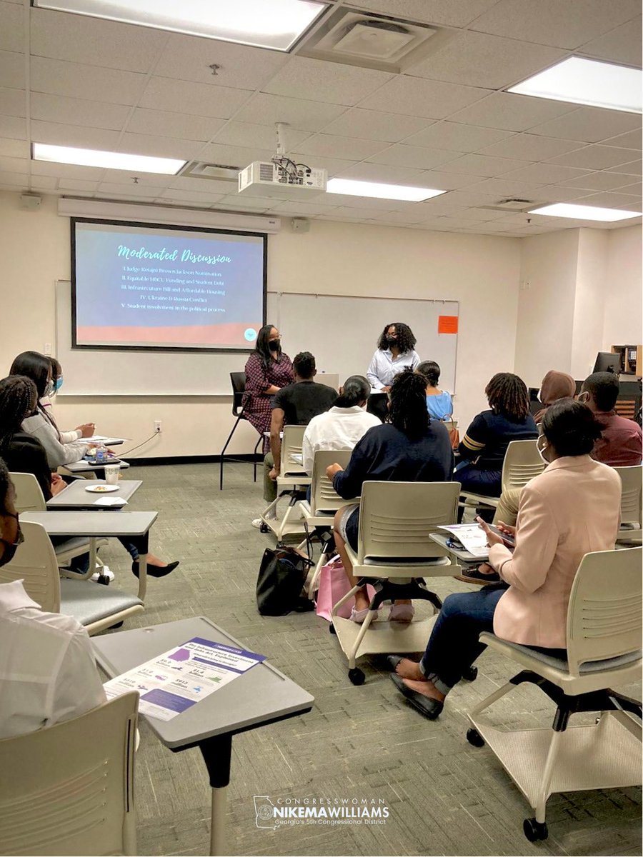 RepNikema's tweet photo. Thank you @SpelmanDems and Moderator, Ciara Terry, for the inspiring conversation. Y'all are the future of #BlackExcellence. As an #HBCUmade Congresswoman, I'm making sure #HBCU students get the federal funding they need and deserve to thrive in the classroom and future careers. https://t.co/uh7VEYvf6c