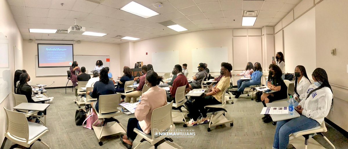 RepNikema's tweet photo. Thank you @SpelmanDems and Moderator, Ciara Terry, for the inspiring conversation. Y'all are the future of #BlackExcellence. As an #HBCUmade Congresswoman, I'm making sure #HBCU students get the federal funding they need and deserve to thrive in the classroom and future careers. https://t.co/uh7VEYvf6c