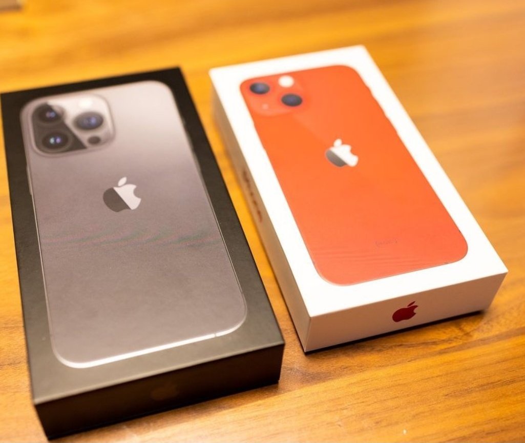 Jerry_SportsMex's tweet photo. Voy a regalar un iPad, iWatch o iPhone 13 siempre y cuando se llegue a la meta de likes.

—3K likes♥️ iWatch

—5K likes♥️ iPad Mini

—1OK likes♥️ iPhone 13.

—20K likes♥️ Regalo todo

El ganador se decide entre los likes

**Obvio también me tienen que seguir** https://t.co/CsQ8OKNCA1