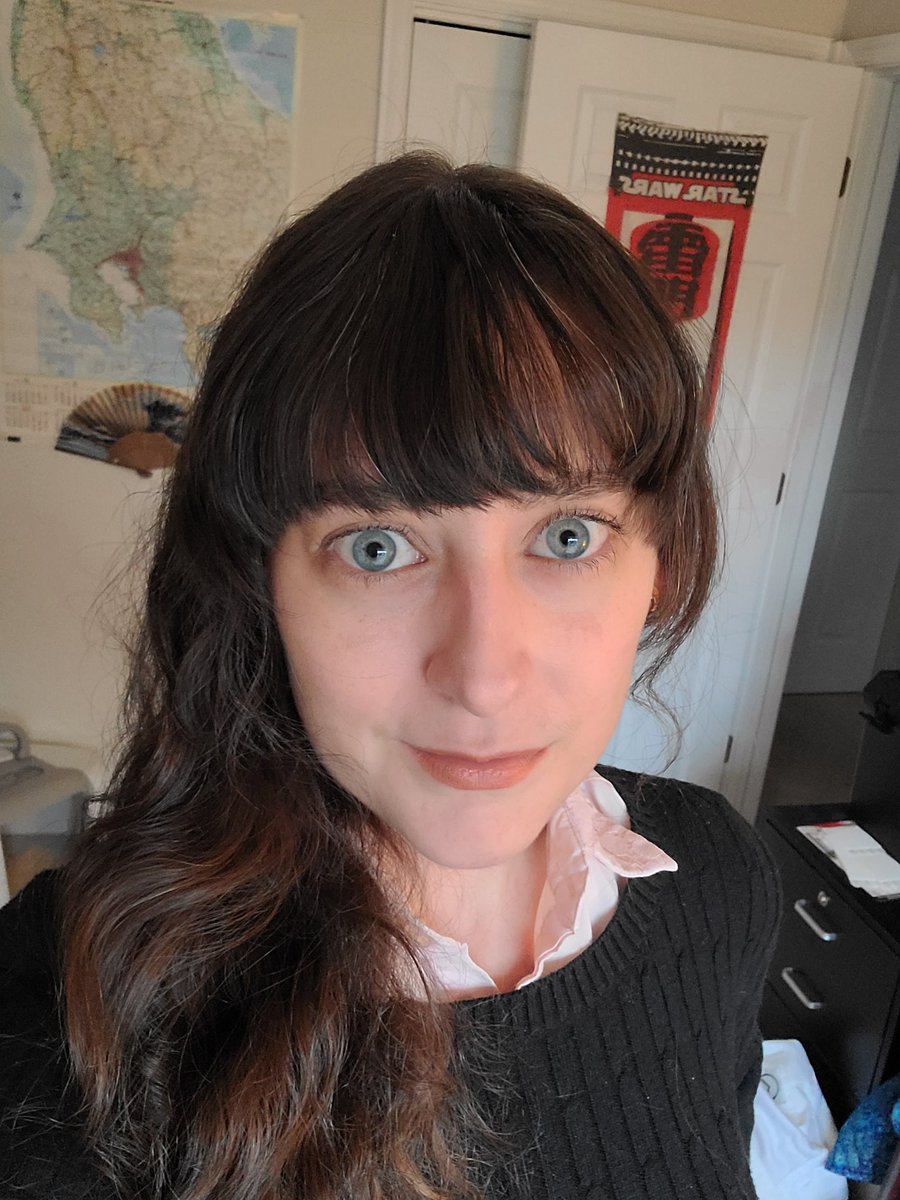 arthoure's tweet image. Contractors aren&apos;t invited to GDC, their companies don&apos;t sponsor their tickets, &amp;amp; the industry survey doesn&apos;t ask about their working conditions. Most freelancers are marginalized devs.

I&apos;m Devan, a writer/narrative designer, and still #WhatAGameDevLooksLike