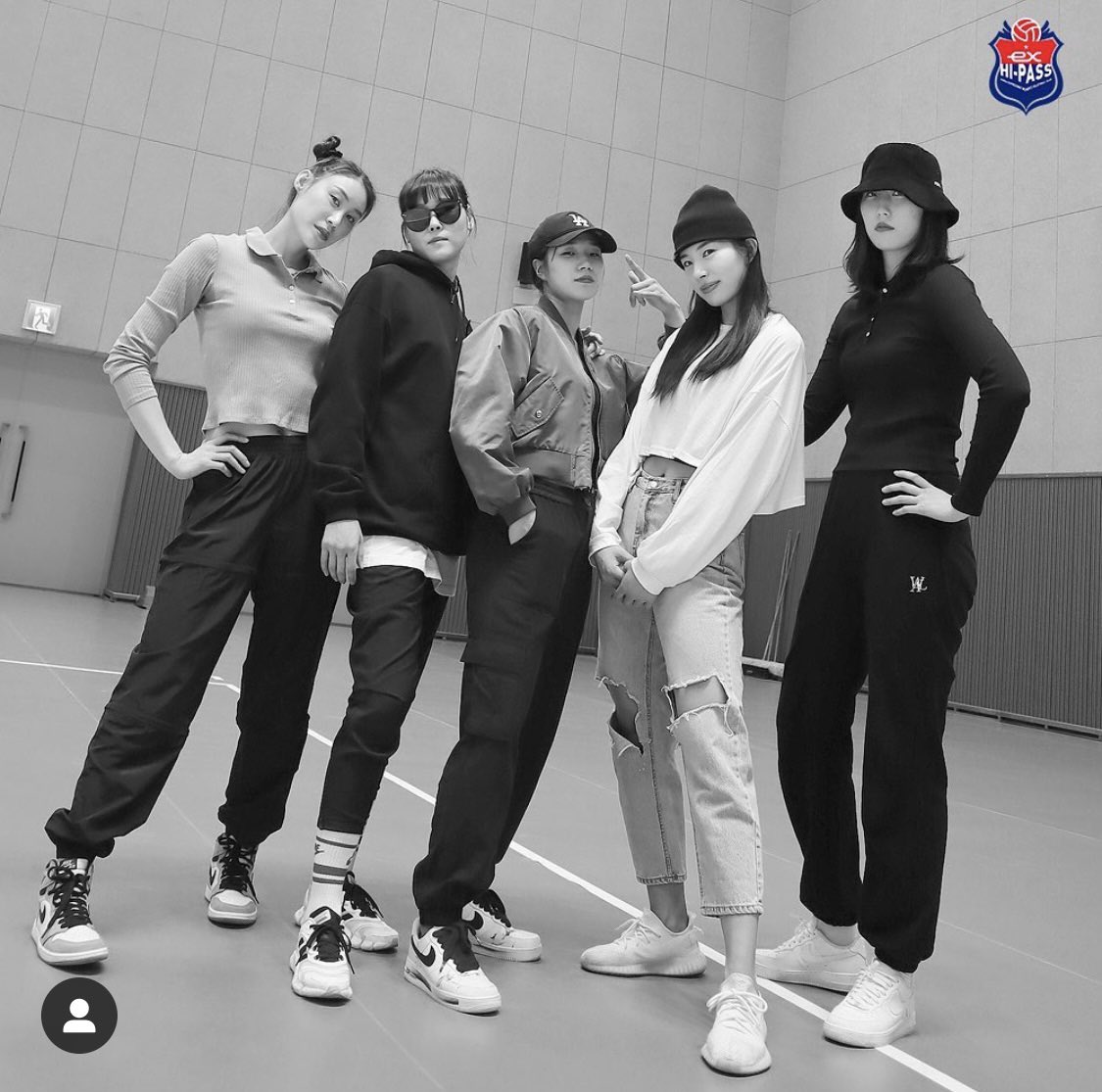 yoona_zzing's tweet photo. 시즌중간에 스도파도 찍고 
별걸 다했네ㅋㅋㅋㅋㅋㅋㅋ
스도파 절대지켜🔥 https://t.co/z7n8b9HjKC
