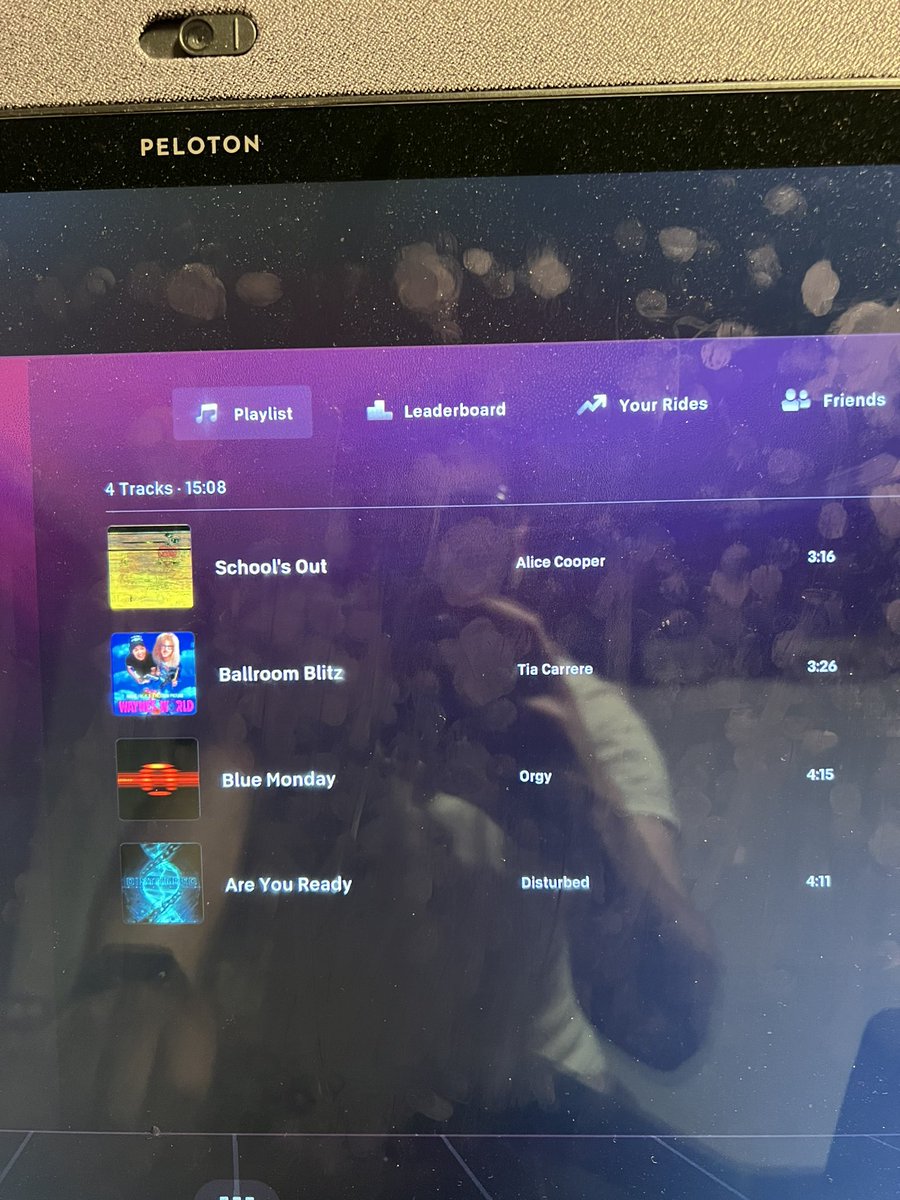 TK4TCH's tweet photo. Me: I like peloton but I just wish it was more gameified maybe like Frequency with nostalgic songs from a beloved movie.
@onepeloton: hold my electrolytes, and check out #Lanebreak https://t.co/6aiKksG8P4