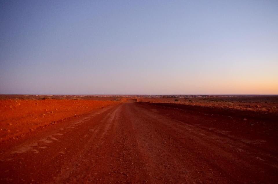 outbackjunita's tweet photo. This beautiful country can be improved by #AlboForPM
A government that is prepared to live in the present not in some far distant future we never get too. #outbackSA #Andamooka #SAVotes 😎 #eddiehughesmp https://t.co/ilrKjp4EIJ