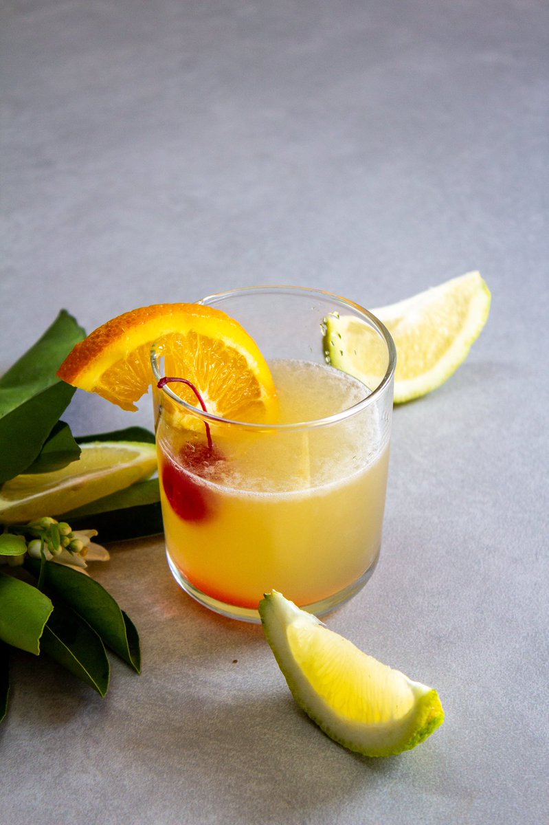 When life gives you lemons, make whiskey sours!
Recipe: 1stdistilleries.co.za/cocktail-recip…
