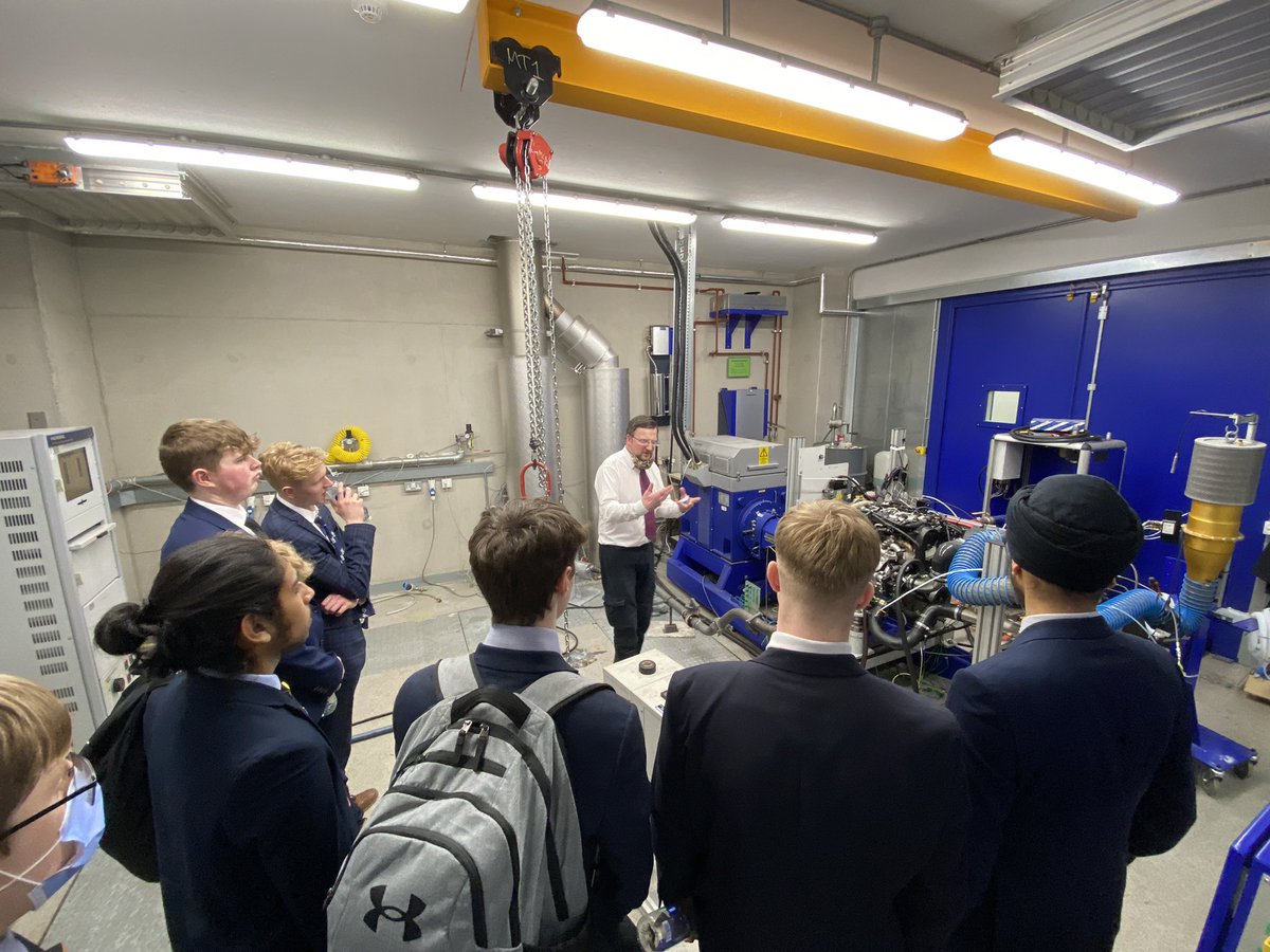 BablakeDT's tweet photo. We had a great afternoon yesterday at Coventry University visiting the Engineering Dept. Hugely inspiring and great time had by all. Thank you @covcampus @covunieec #engineering #dt #designtechnology https://t.co/QCGV8hKBPM