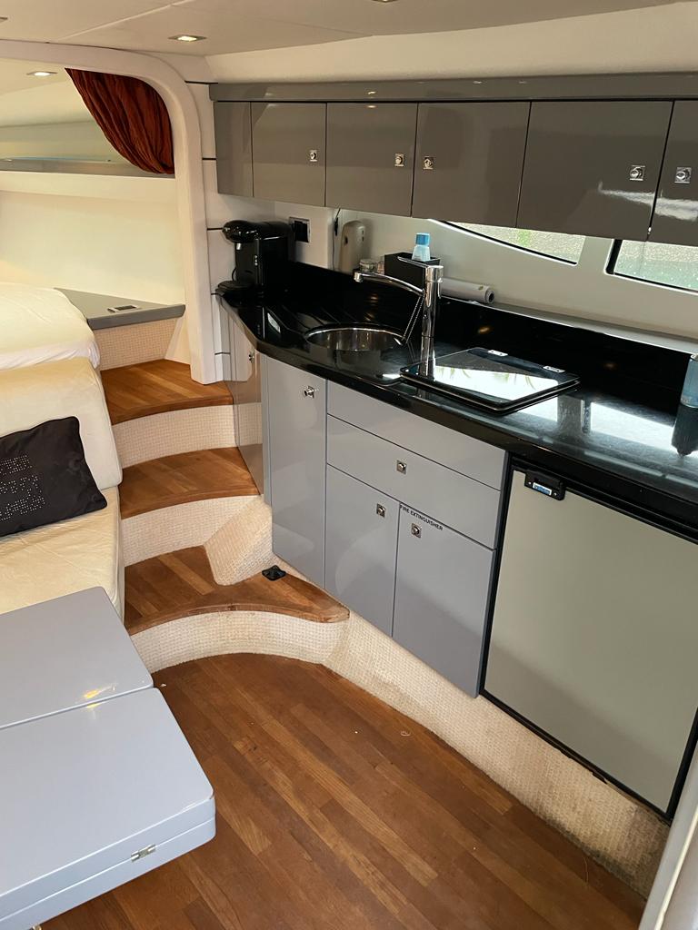 Come and experience Quantum S - Join us for a luxury Papagayo cruise and create magical memories. Book your trip now...  #whiteisboring #luxury #sailing #memories #puertocalero #lanzarote #puertodelcarmen #playablanca #holidays #summer #fun #orange #yacht #lifestyle