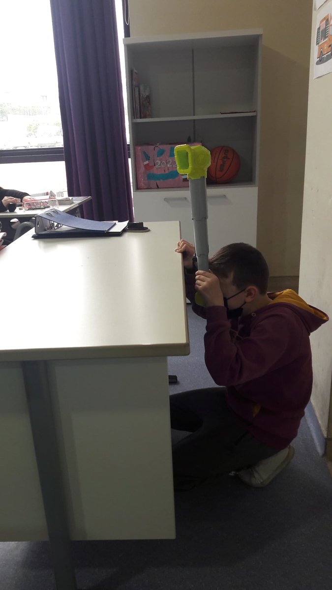 Periskop ile gözlemlerimizi yapıp tartıştık 
<a href="/ardaergez/">Arda ERGEZ</a> <a href="/Filizolgunpolat/">Filiz Polat</a> <a href="/aycadnzgngr/">AyçaGüngör</a> <a href="/YeldaGulsay/">Yelda Gülsay</a> @UgurBursaKampus