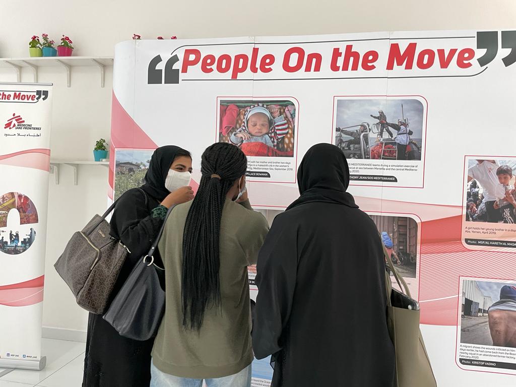 MSF_UAE's tweet photo. #WithTheCommunity - At Gulf Medical University
This week we are displaying our portal gallery #PeopleOnTheMove at @gulfmedicaluniv in #Ajman. The gallery has been visited by medical students who reflect on the stories of refugees and displaced people. https://t.co/7BbWLgW68u