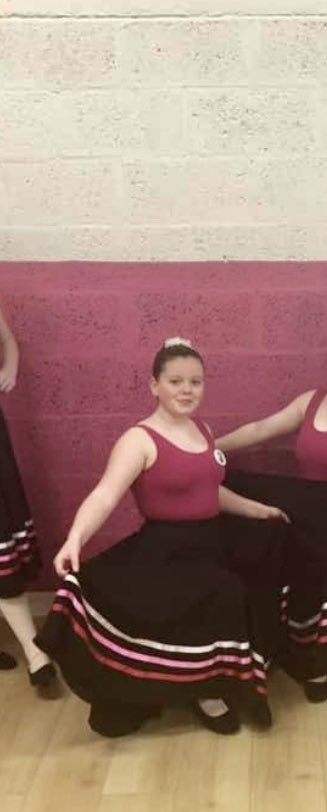 Gogglesprogsmum's tweet photo. This girl only went and received a HIGH MERIT in her ballet exam 🩰 dancing to her dreams 💃🏼⭐️ always making me proud @IrvineRoyalAcad @linzie_sloan @onsideirvine #dancinggoals #alwaysdancing #followingherdreans #powerfulgirl https://t.co/LOuWugH1t5