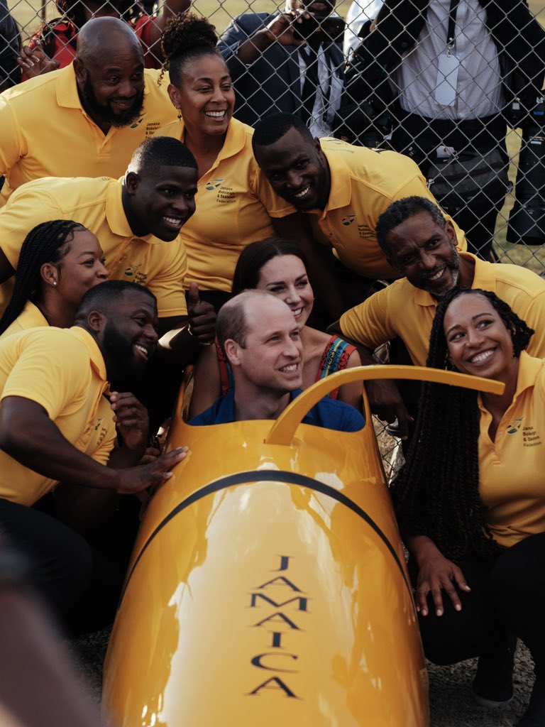 RAF Regiment (@raf_regiment) on Twitter photo The Duke and Duchess of Cambridge
most recent stop on their Caribbean tour saw them meet the Jamaican Olympic Bobsleigh team <a href="/JBSFed/">Jamaica Bobsleigh and Skeleton Federation</a>, including our very own <a href="/RAF_Regiment/">RAF Regiment</a> Gunner <a href="/jambobshan/">Shanwayne Stephens OLY</a>! The Duke and Duchess of Cambridge
most recent stop on their Caribbean tour saw them meet the Jamaican Olympic Bobsleigh team <a href="/JBSFed/">Jamaica Bobsleigh and Skeleton Federation</a>, including our very own <a href="/RAF_Regiment/">RAF Regiment</a> Gunner <a href="/jambobshan/">Shanwayne Stephens OLY</a>!