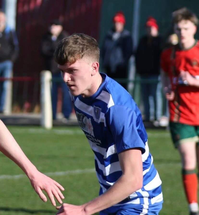 All at HRR would like to wish <a href="/Harrygriff17/">Harry Griffin</a>, @gxlewiss and Mason Chaffer all the best as they head down to Somerset to play in the English Colleges National Semi-Final cup game ⚽️