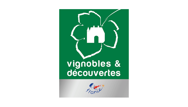 Le #Bugey est à nouveau labellisé #VignoblesEtDecouvertes pour 3 ans ! Une belle reconnaissance pour son réseau de vignerons et de professionnels du tourisme proposant des offres de qualité ! #tourisme #oenologie #vignoble #label #strategie #ensemble