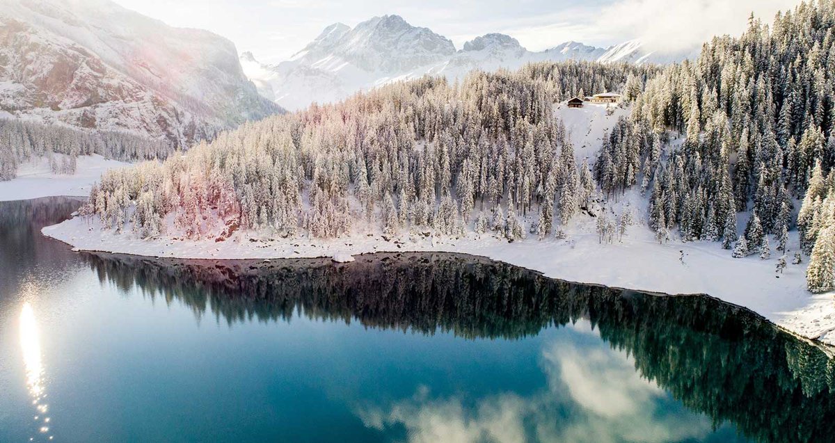 New Swiss resort LIVE!!

Adelboden ski resort guide is full of useful information on one of the world's leading ski resorts! <a href="/Adelboden_ch/">Adelboden | ch</a> 

snowresort.com/adelboden/