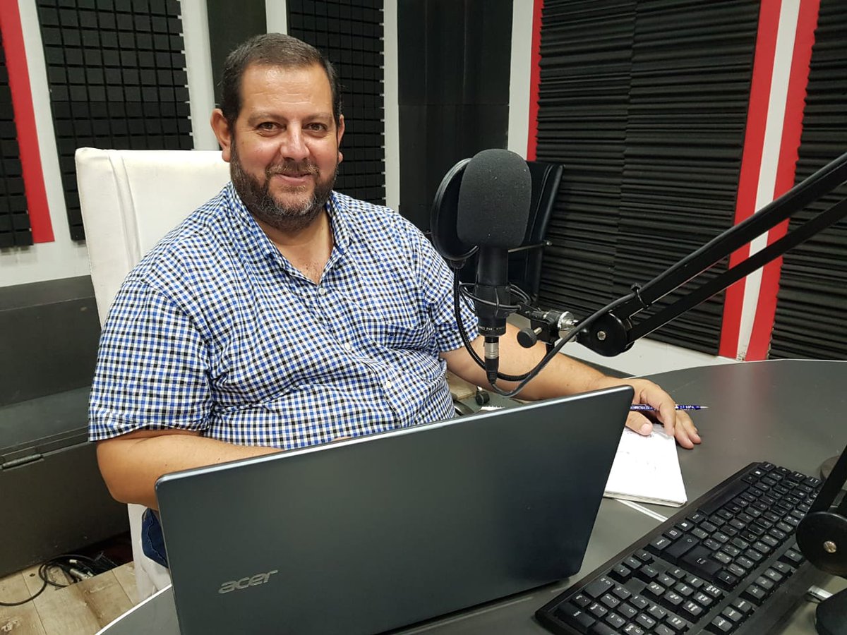 CadenaMaxima's tweet photo. 🔵 #AHORA - Estamos en vivo hasta las 10 am en #INTERROGANTES con @fergalsalta por #CadenaMaxima 106.7 📻
🗣 #Contanos lo que pasa en tu barrio o ciudad
☎️ #Comunicate al 4261029 - 3875450045 - 0800 777 1067
💻 #Seguinos en https://t.co/HsDrHbx0MI https://t.co/2U4nu1Xjj7