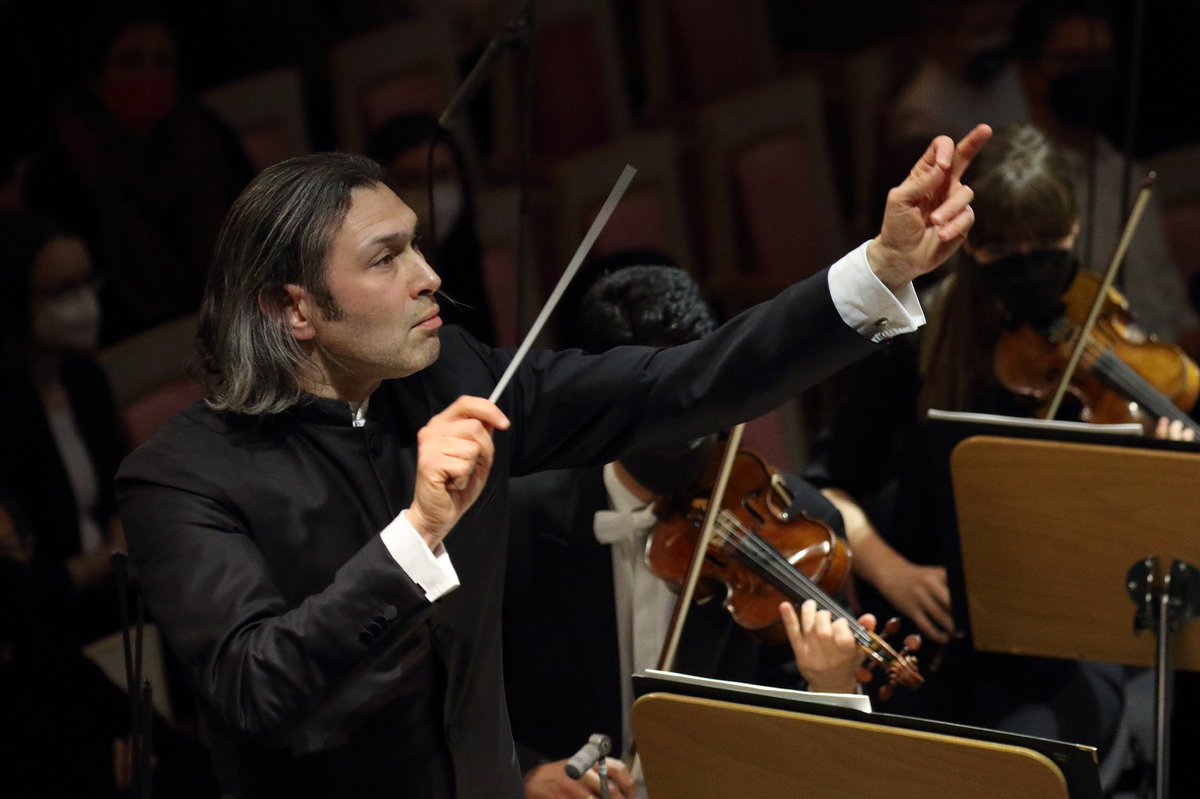 Offener Brief v Vladimir Jurowski u intern. Künstler:innen wie Simon Rattle, @SashaWaltzGuest <a href="/welsermoest/">Franz Welser-Möst</a>, <a href="/BarrieKosky/">Barrie Kosky</a> <a href="/DornySerge/">Serge Dorny</a> verurteilt d Krieg gg die 🇺🇦 und den Pauschalboykott gg russische und belarussische Künstler:innen. 

HIER UNTERZEICHNEN 👉🏻
chng.it/Dk4jsxPM