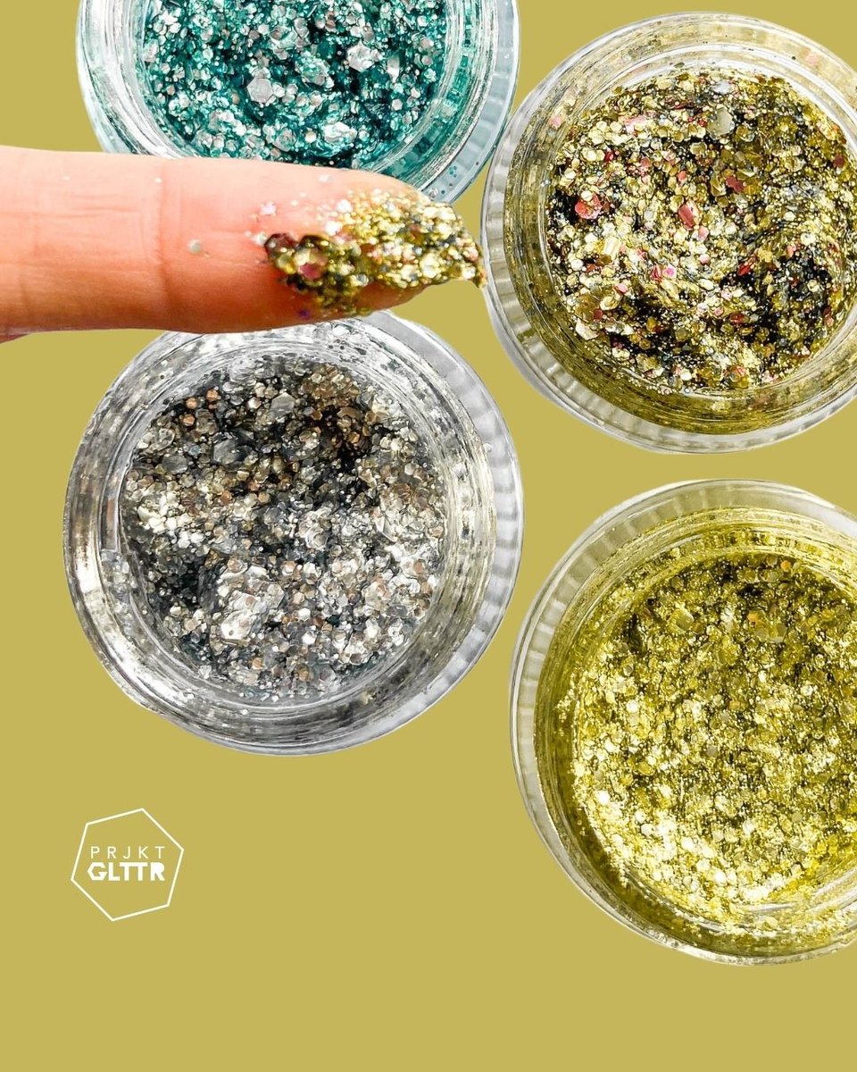 ProjektGlitter's tweet photo. Then there were 4. The #glittergels are growing and we now have 4 different mixes. What glitter gels would like to see next? 

Drop them in the comments below 👇

#BioGlitter #PlantBasedGlitter #Vegan #CrueltyFree #OceanSafe #SustainablySourced #GlitterResponsibly #ProjektGlitter https://t.co/tk8UmaQOOd
