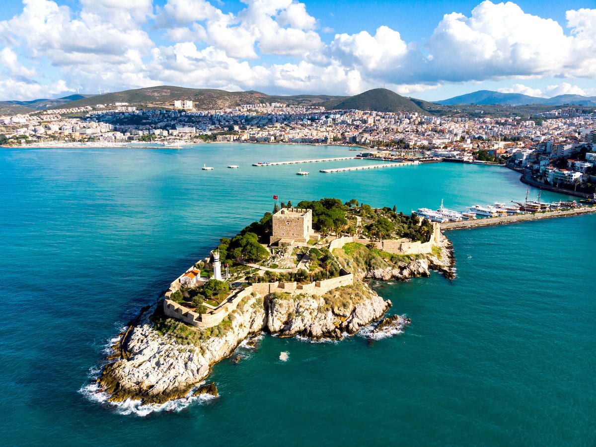 Greece and Turkey’s Ancient Wonders

This exclusive voyage will take you island-hopping around smaller, less-trodden Greek isles, including Naxos, Leros and Kalymnos.

Departures: 02/09/22, 23/09/22

tradewindvoyages.com/voyage/greece-…

Price From £1,999pp

Call 01473 932060

#GoldenHorizon